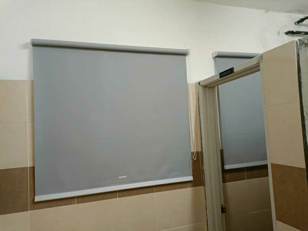blackout roller blinds for bathroom