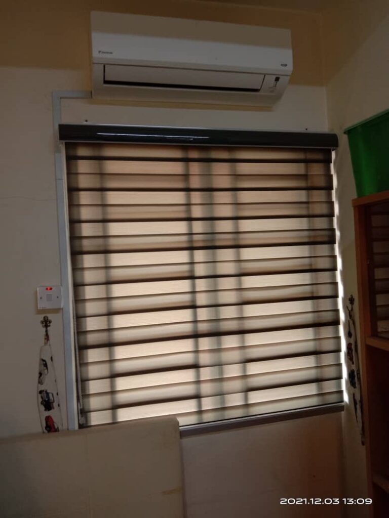 zebra blinds (Tisa 22) for bedroom