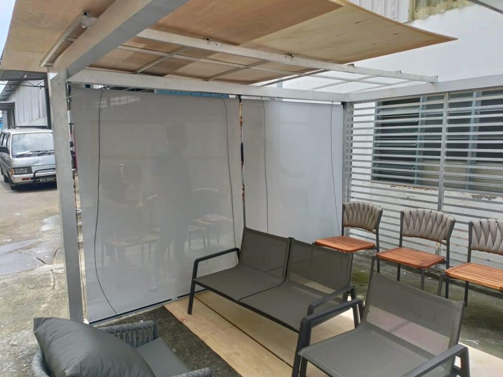 outdoor waterproof windproof exterior blinds for apartment and condominium balconies