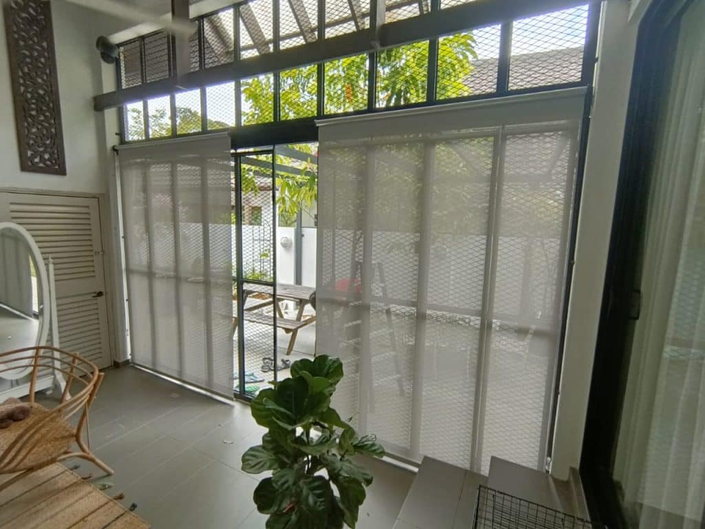 blackout roller blinds