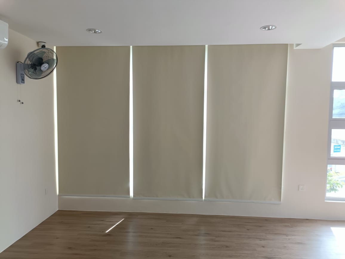 blackout roller blinds