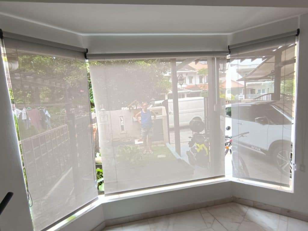 outdoor waterproof windproof blinds for patios